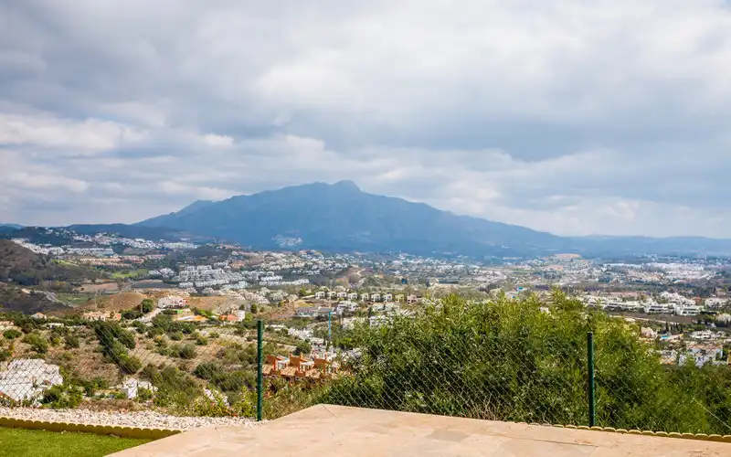 Habitatge amb terrassa en venda a Benahavís pueblo, imagen 42