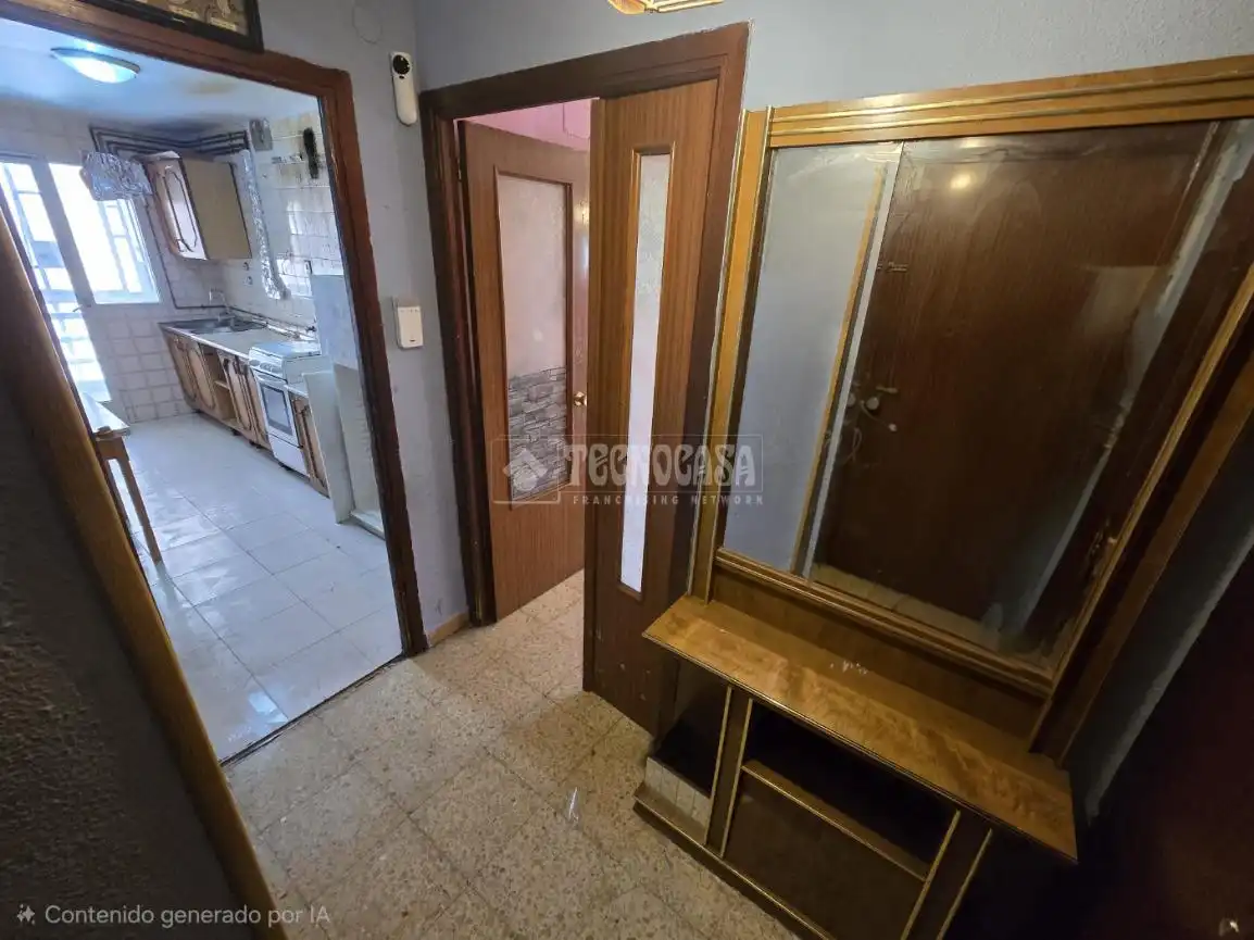 Piso en venta en Madrid con Calefacción y Terraza