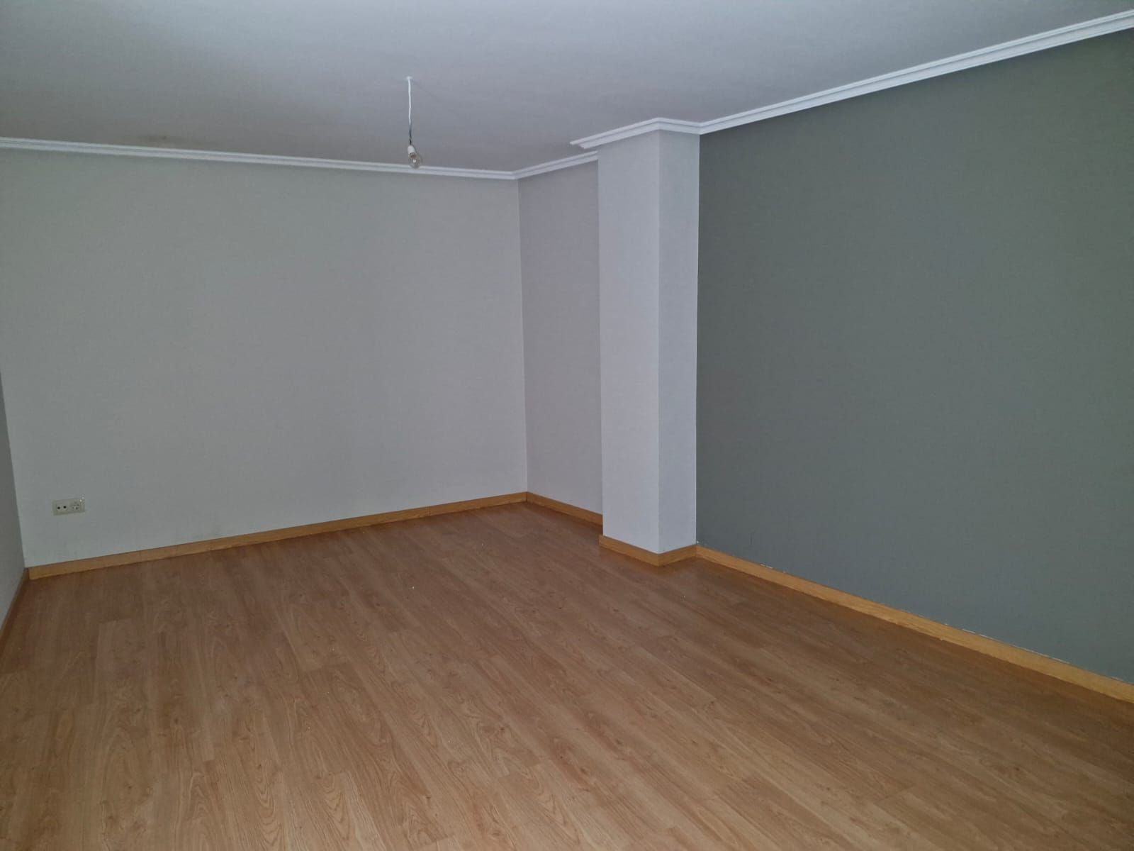 Single-family semi-detached for sale in Barbadás  with Heating, Parquet flooring and Storage room