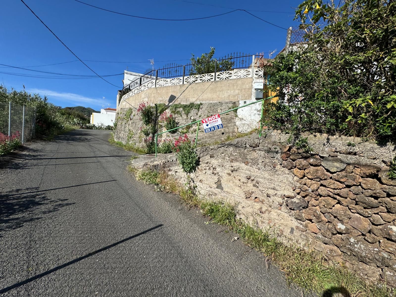 Vista exterior de Casa o xalet en venda en Valleseco amb Jardí privat i Terrassa