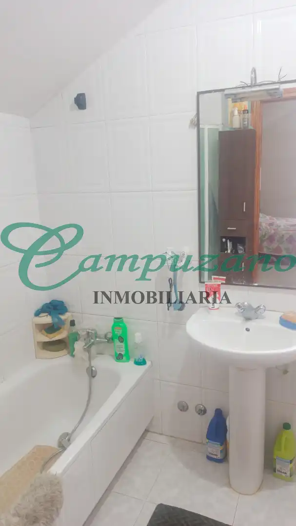 Habitación de Casa o chalet en venta en Pioz con Aire acondicionado, Calefacción y Jardín privado