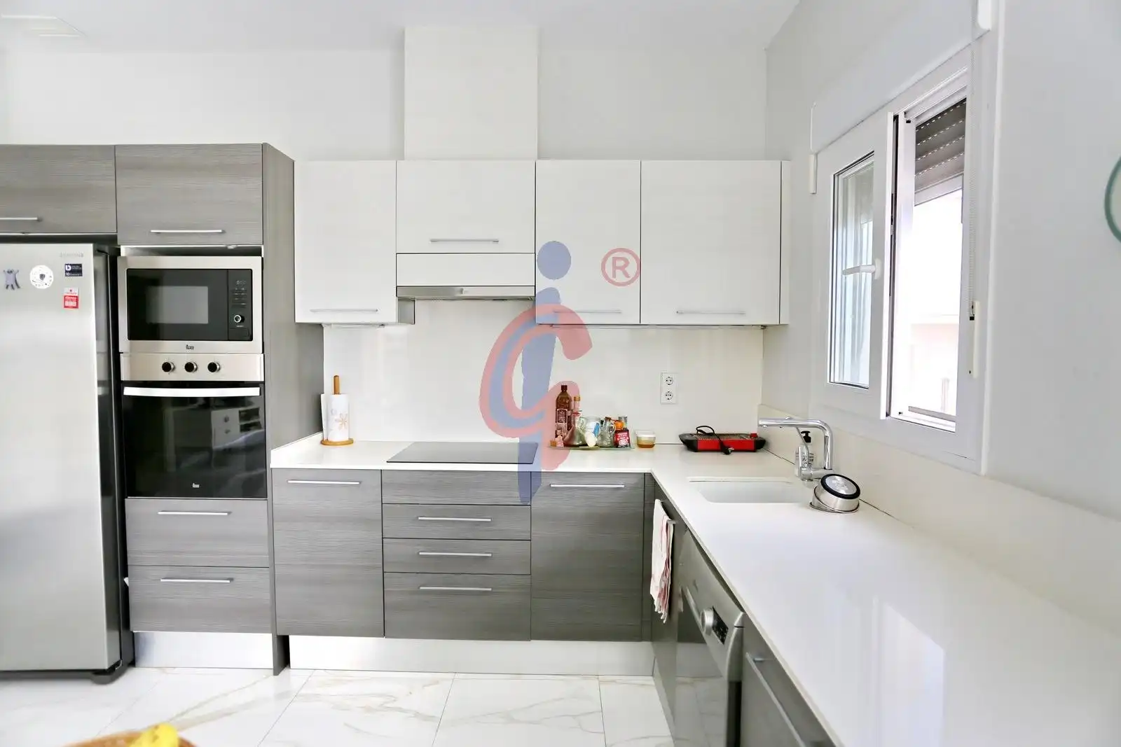 Cocina de Apartamento en venta en La Marina