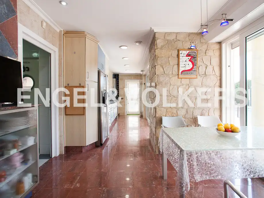 Casa o chalet en venta en Serra con Calefacción, Jardín privado y Trastero
