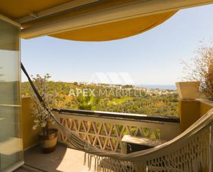 Vista exterior de Apartament en venda en Marbella amb Aire condicionat, Traster i Moblat