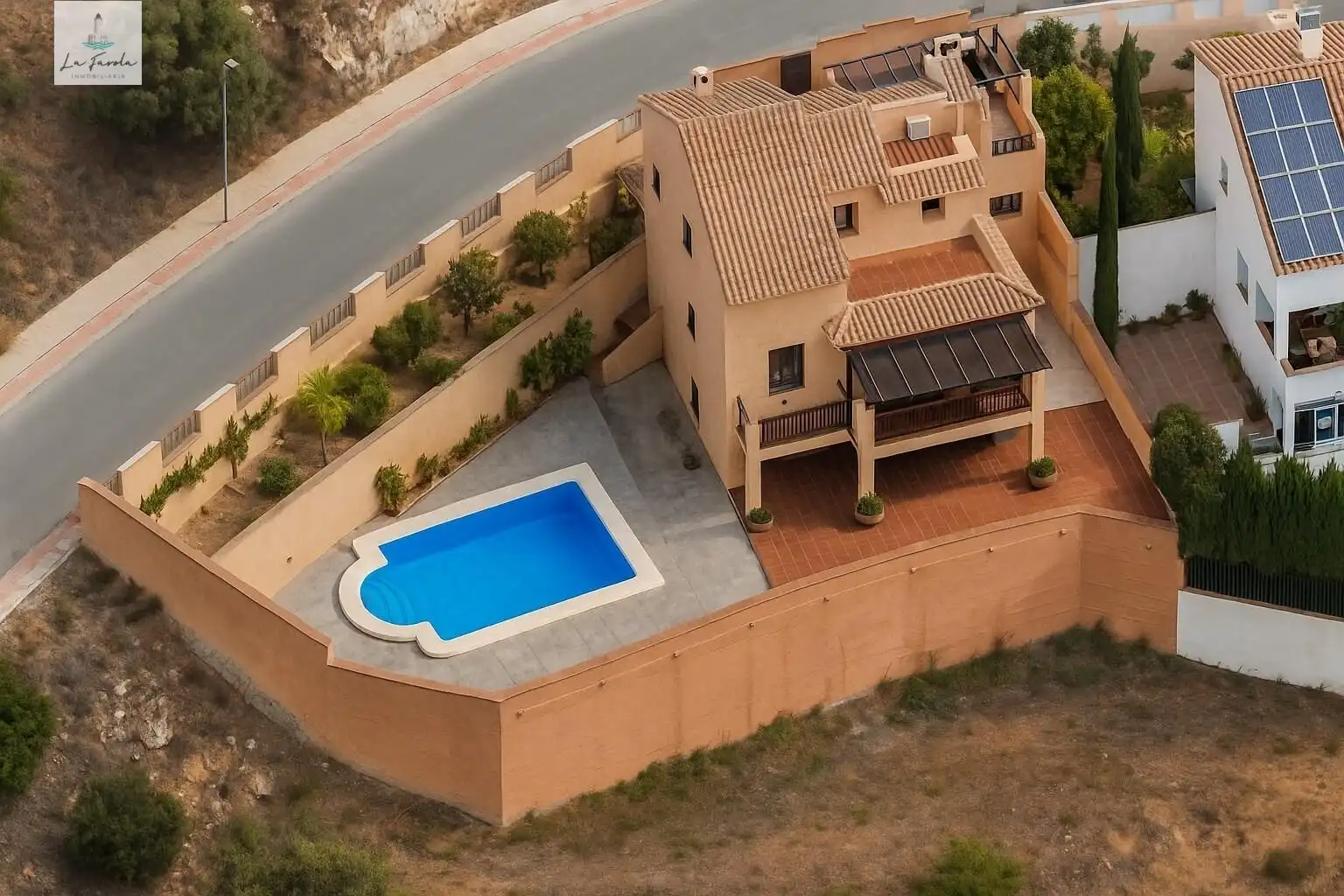 Piscina de Casa o chalet en venta en Málaga con Aire acondicionado, Jardín privado y Terraza