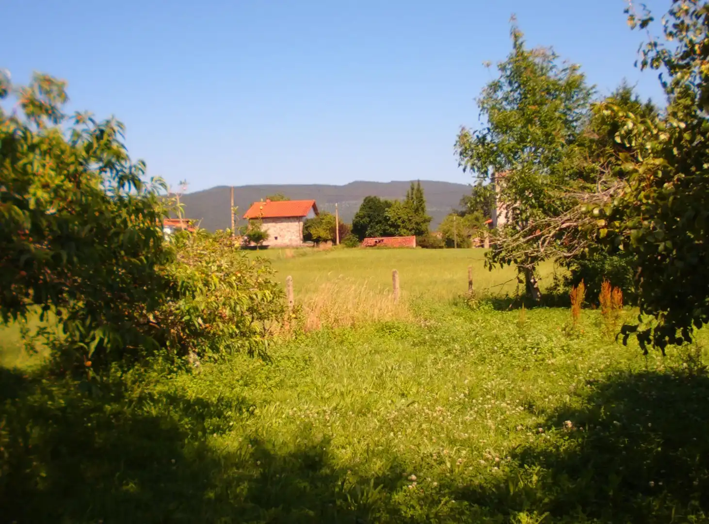 Country house zum Verkauf in Puente Viesgo mit Privatgarten