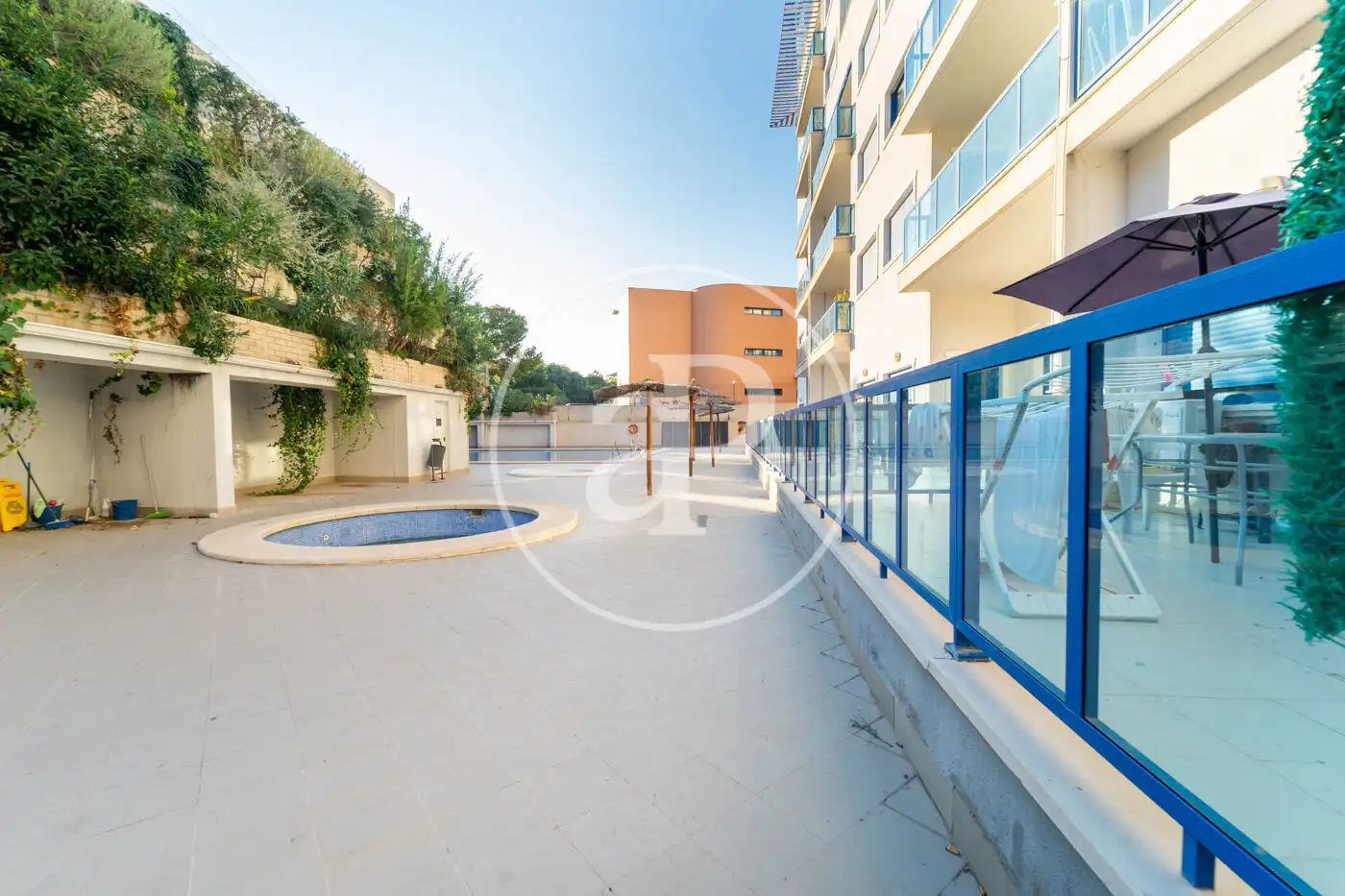 Terrassa de Pis en venda en Alicante / Alacant amb Aire condicionat, Calefacció i Jardí privat