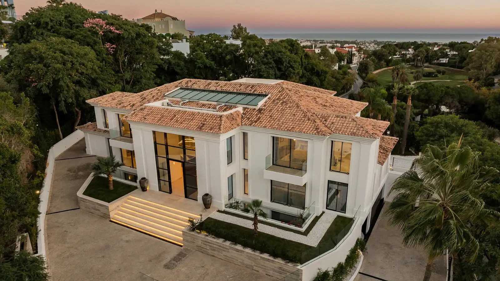 Villa mit Pool zum Verkauf in La Quinta, imagen 2