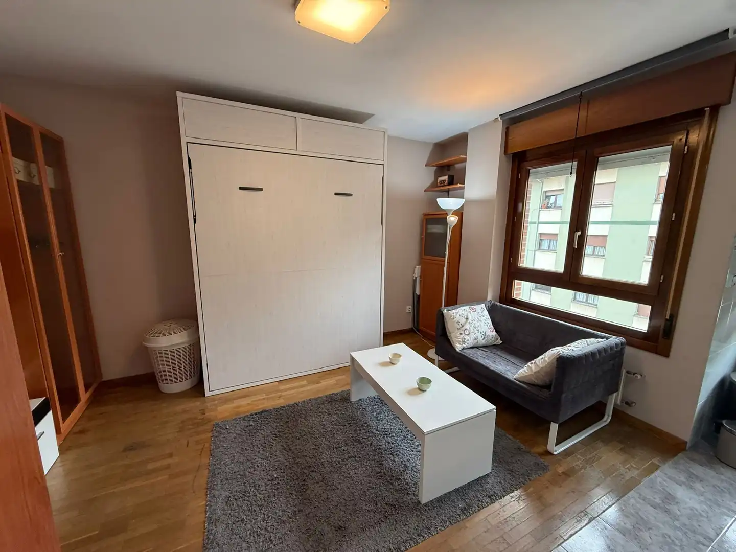Wohnzimmer von Wohnung zum Verkauf in Oviedo  mit Heizung, Abstellraum und Möbliert