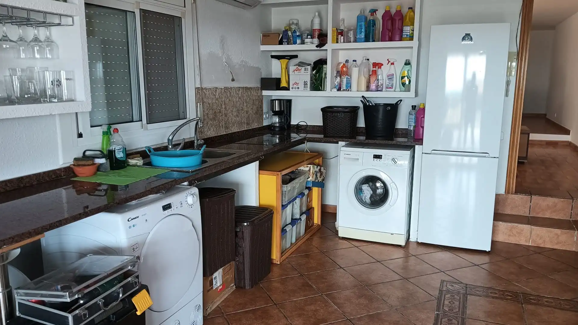 Cocina de Casa adosada en venta en Vilanova i la Geltrú con Aire acondicionado, Calefacción y Jardín privado