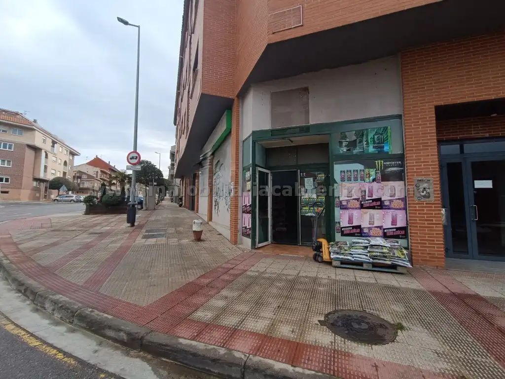 Local de alquiler en Calle Anastasio Mateo, Villamediana de Iregua
