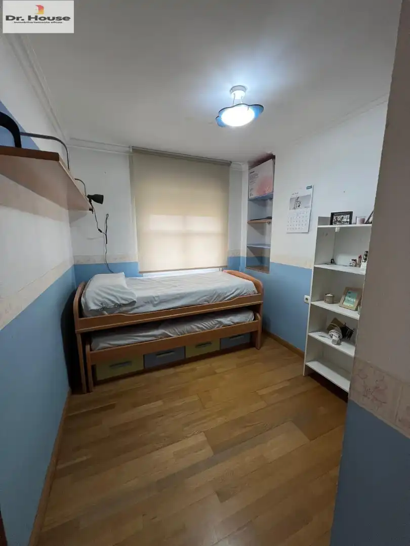 Habitación de Piso de alquiler en Málaga con Aire acondicionado, Calefacción y Parquet