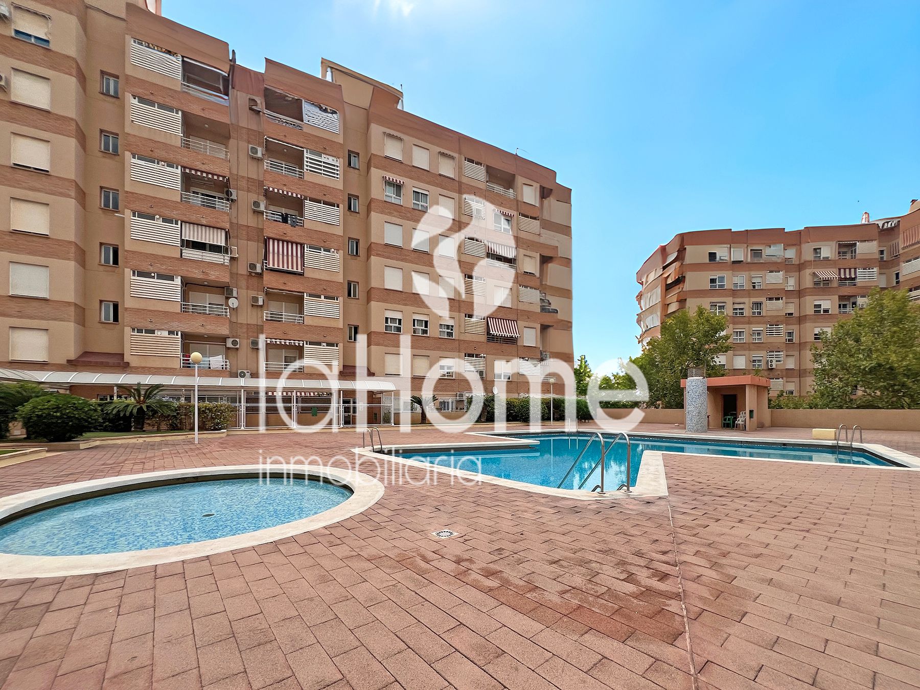 Flat for sale in Ciutat Fallera