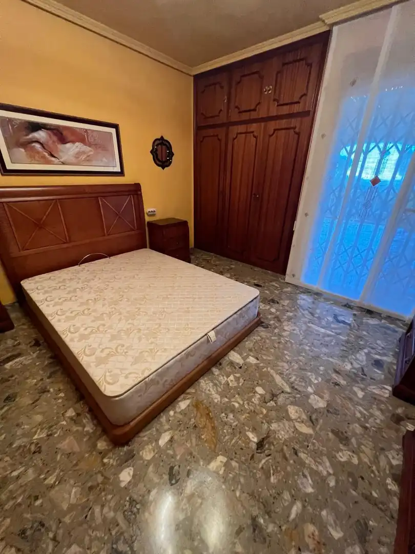 Dormitori de Casa o xalet en venda en Benidorm amb Aire condicionat, Terrassa i Traster