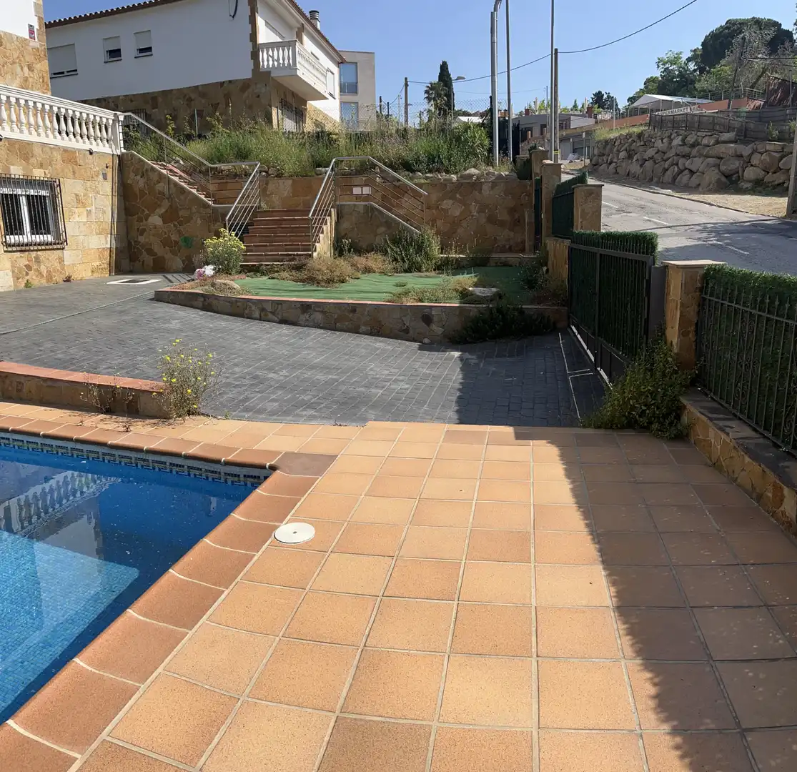 Haus mit Terrasse zum Verkauf in Avinguda del Pla de Rosell, imagen 2