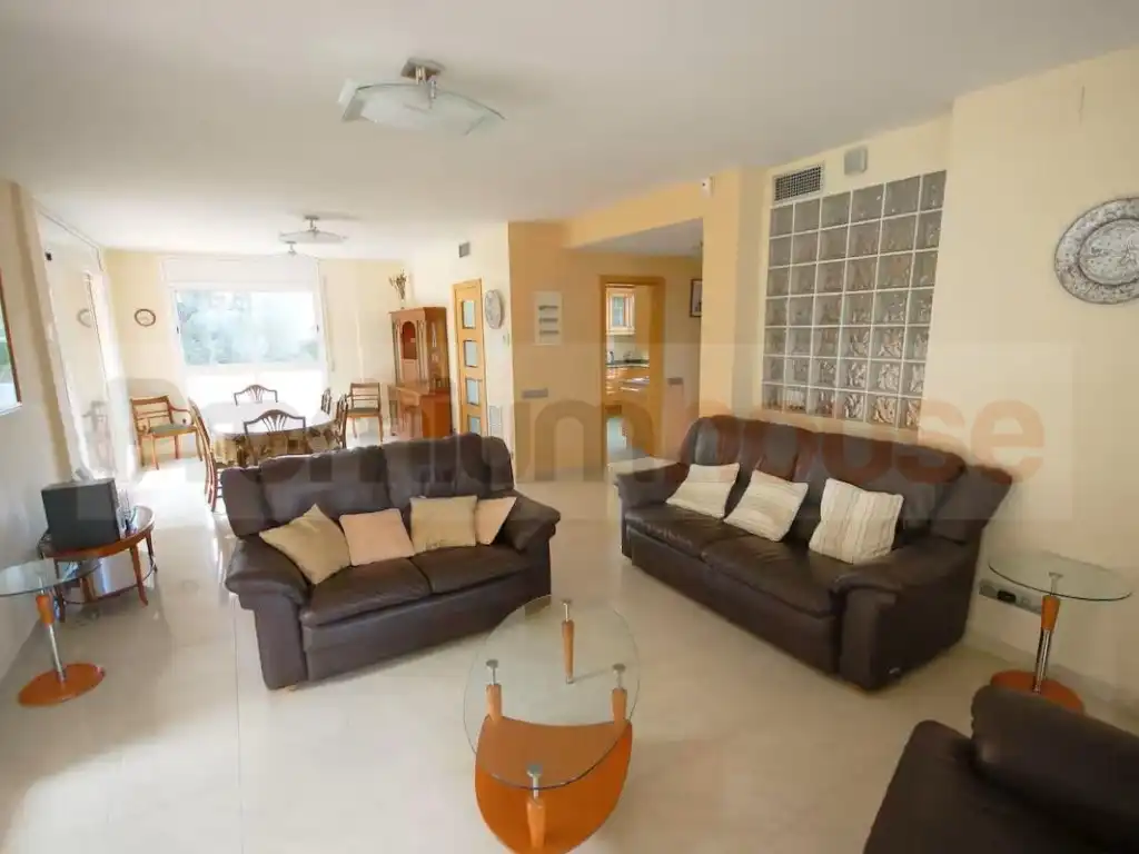 Detached house with pool for sale in Calle Farigola, imagen 4