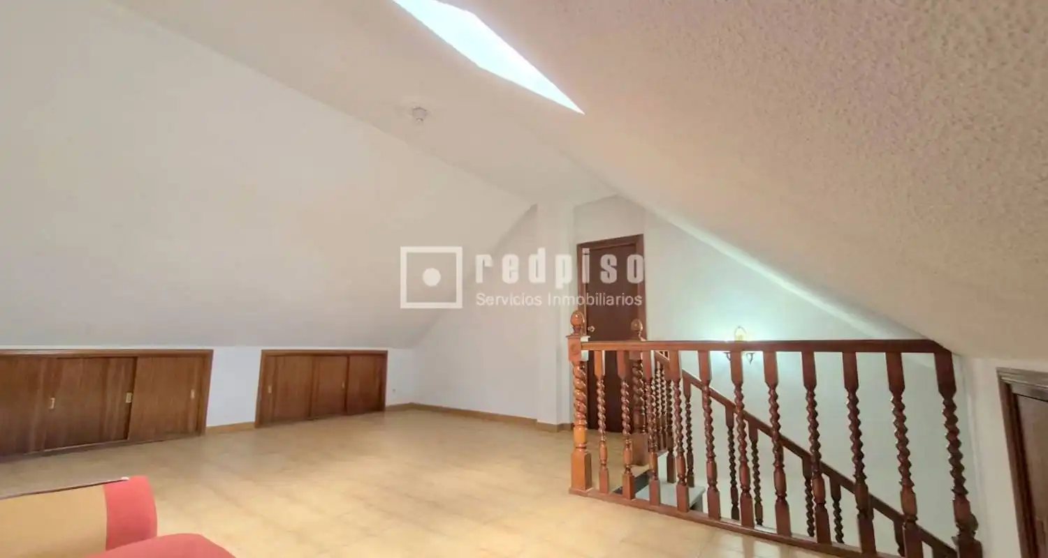 Houses for sale in Getafe  with Air Conditioner, Heating and Private garden