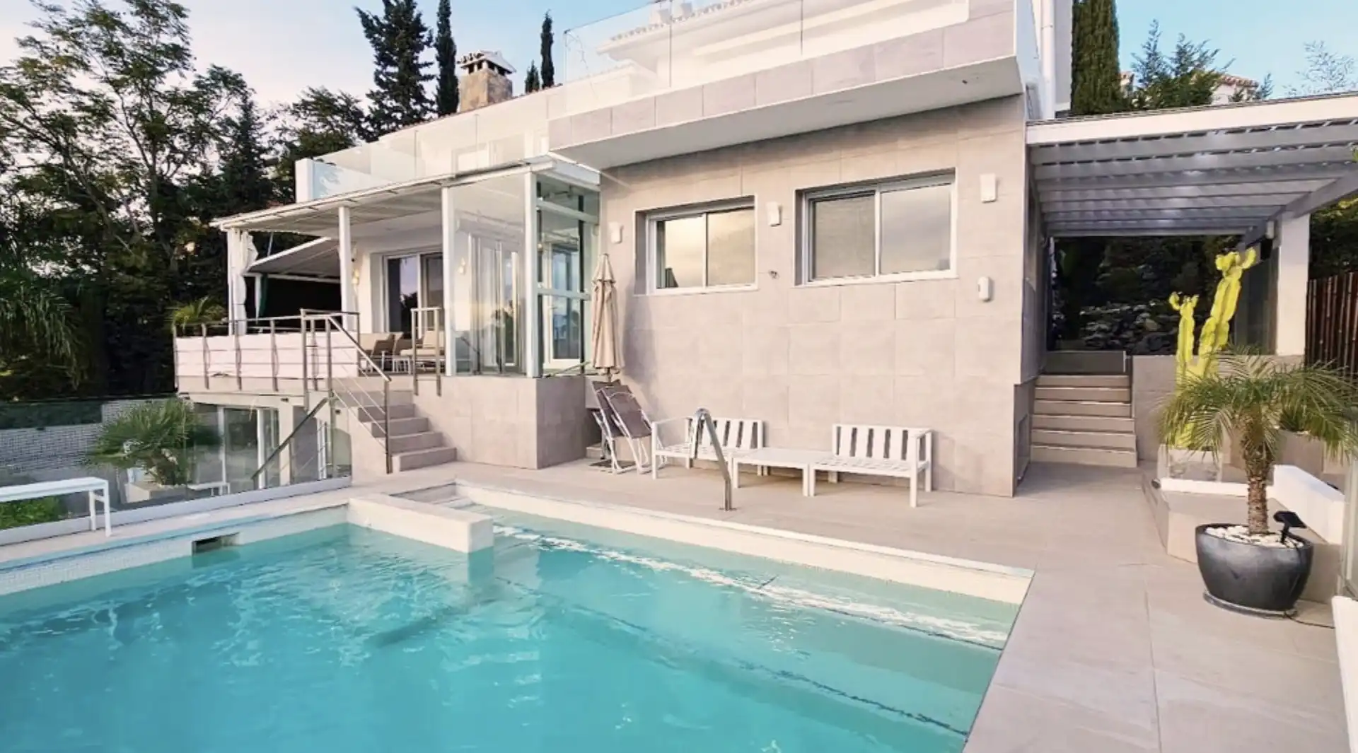 Villa mit Terrasse zum Verkauf in Nueva Andalucía, imagen 26
