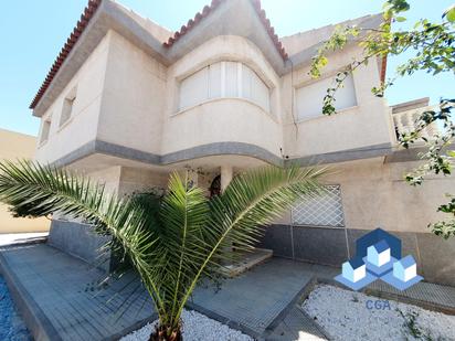 Vista exterior de Casa o xalet en venda en Lorca amb Aire condicionat, Calefacció i Jardí privat