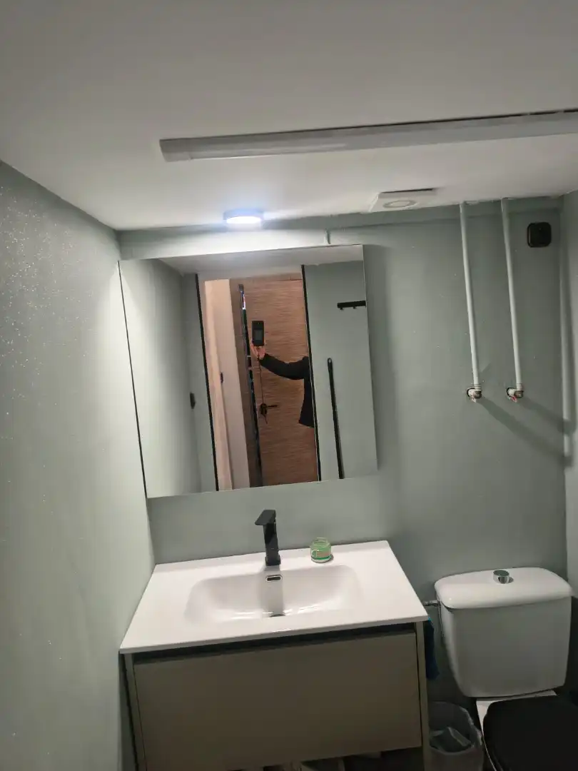 Bathroom of Study for rent in Granada  with Air Conditioner, Heating and Furnished