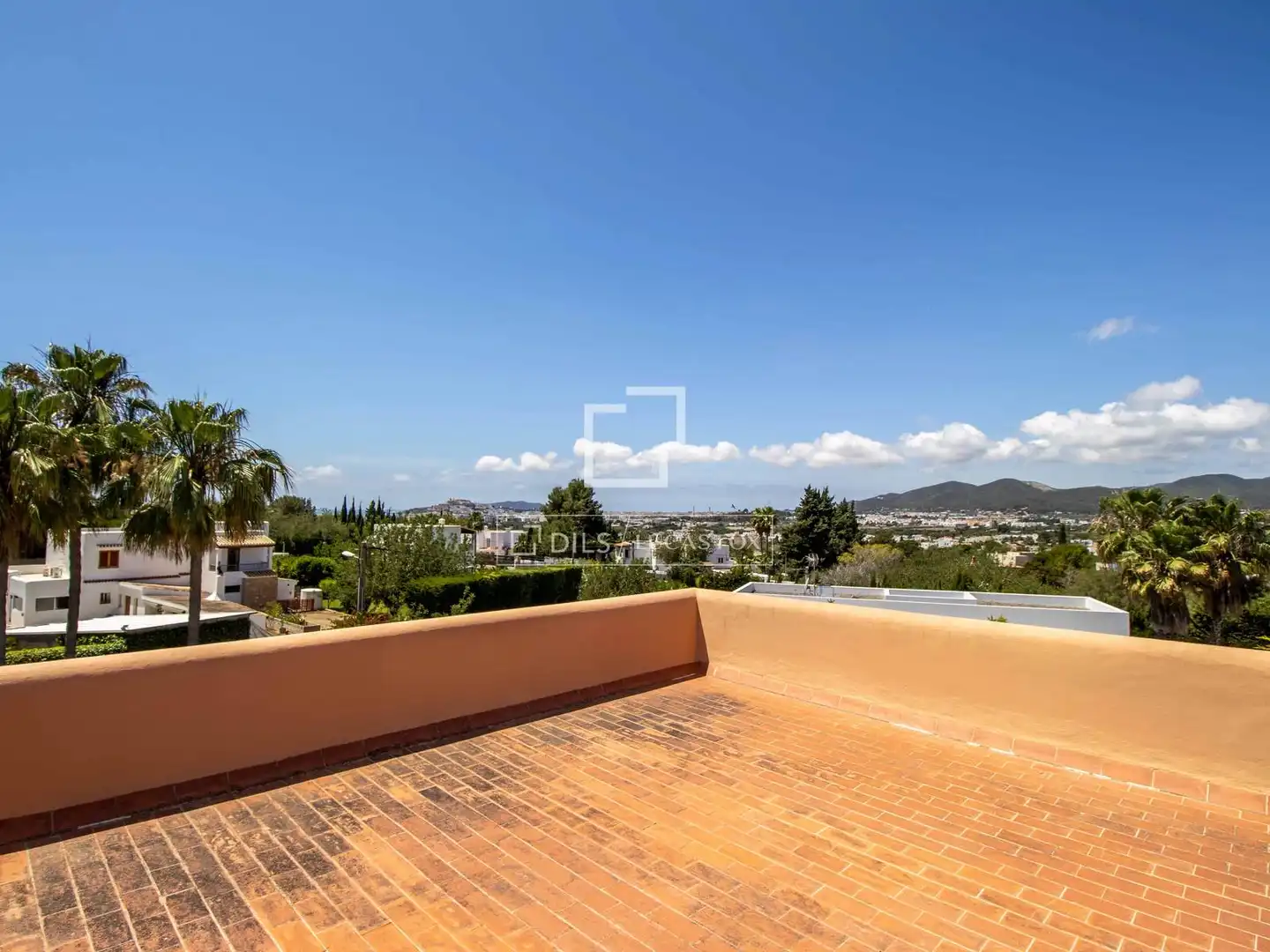 Vista exterior de Casa o chalet en venta en Santa Eulària des Riu con Aire acondicionado, Calefacción y Jardín privado