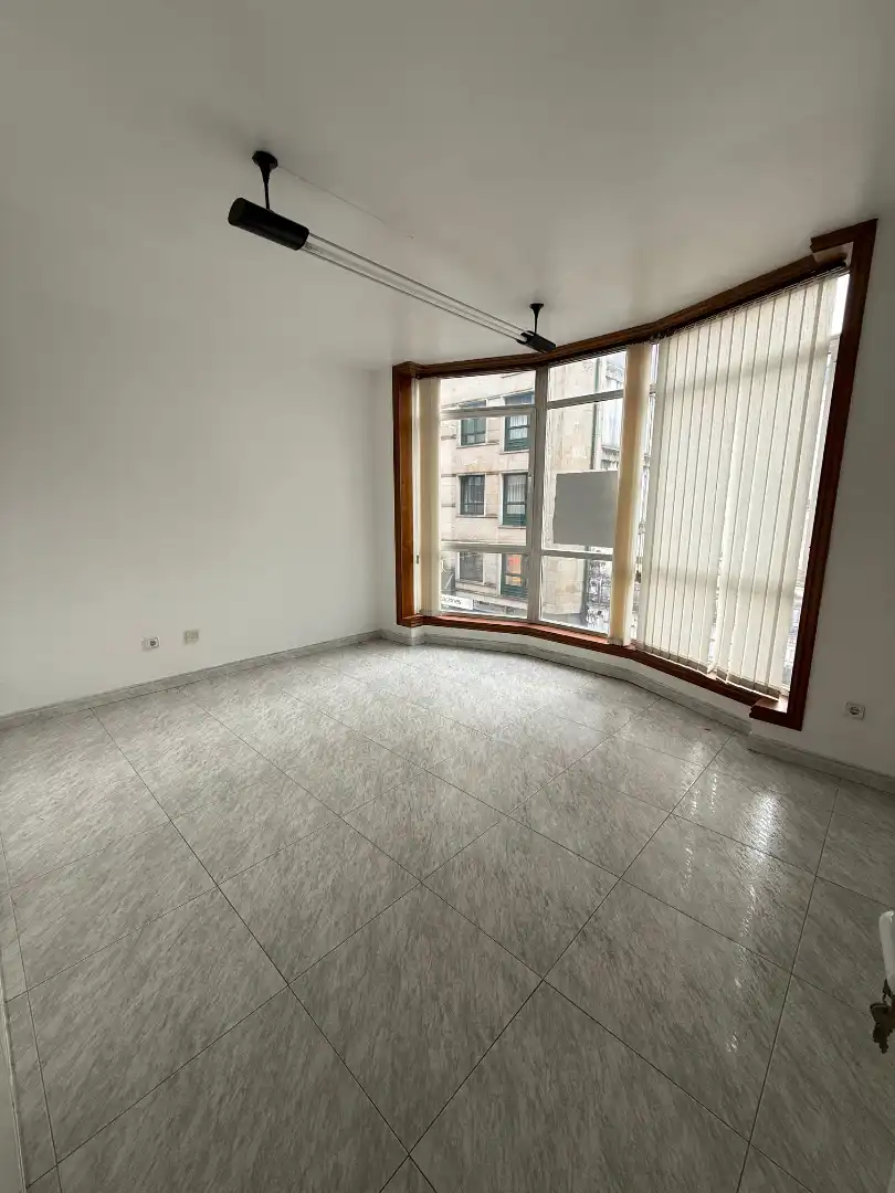 Office space to rent in Rúa de Benito Corbal, imagen 6