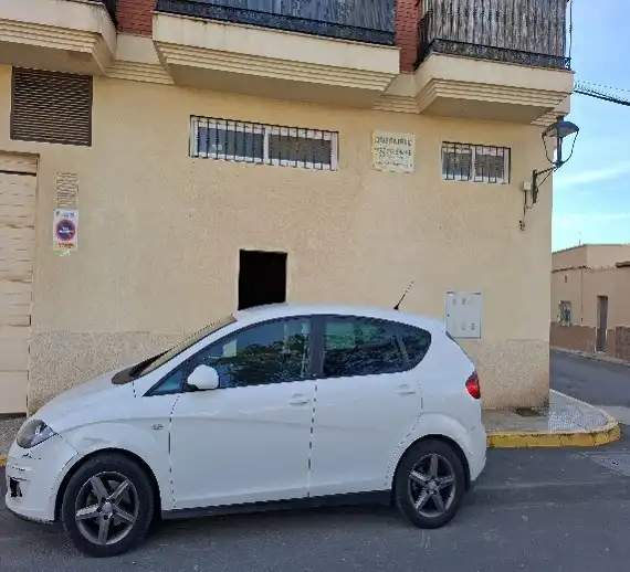 Parking de Local en venta en Viator