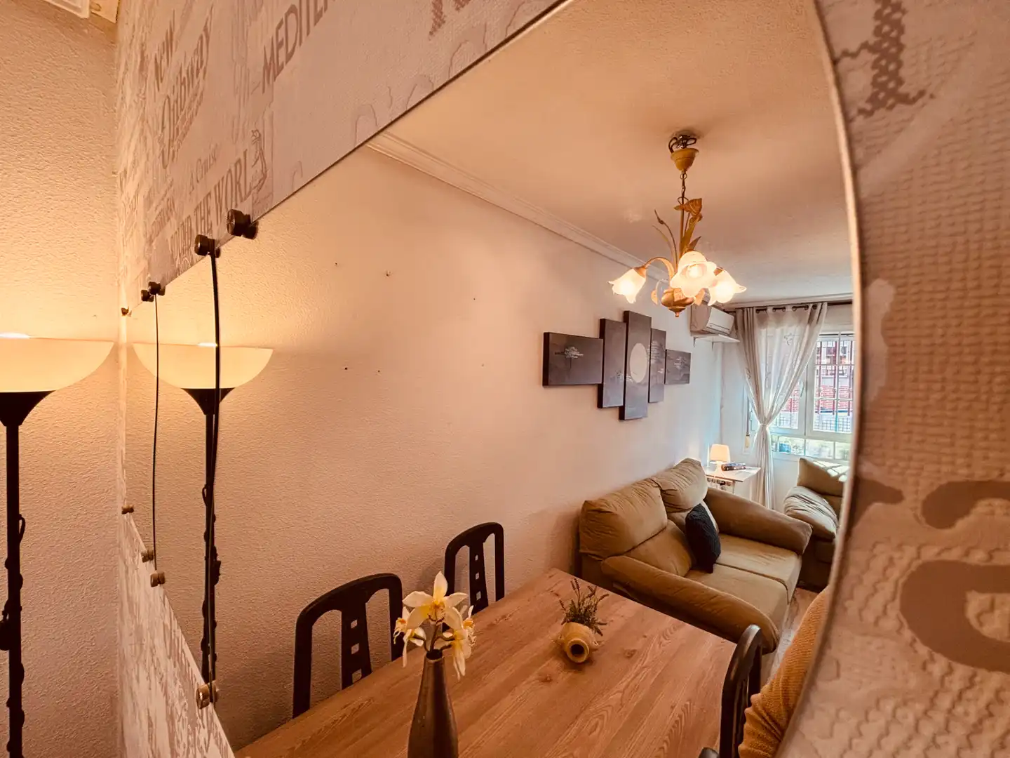 Living room of Flat for rent in Getafe  with Air Conditioner, Parquet flooring and Washing machine