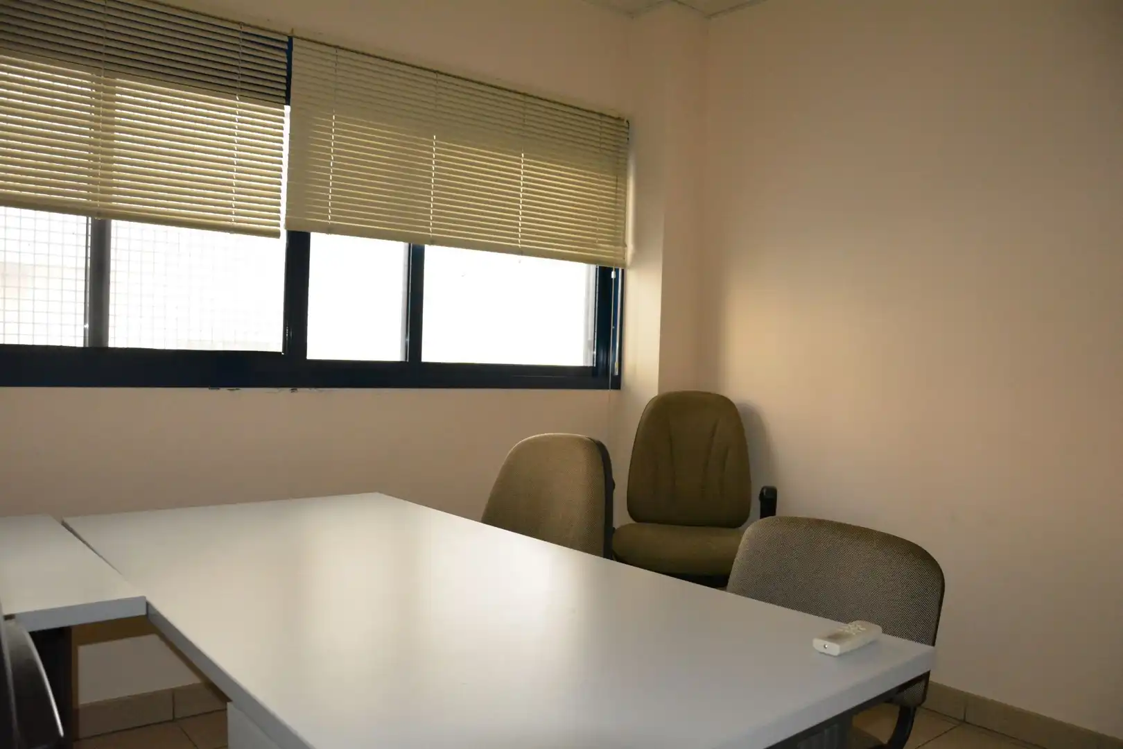 Business premises for sale in Profesor Tierno Galván, imagen 8