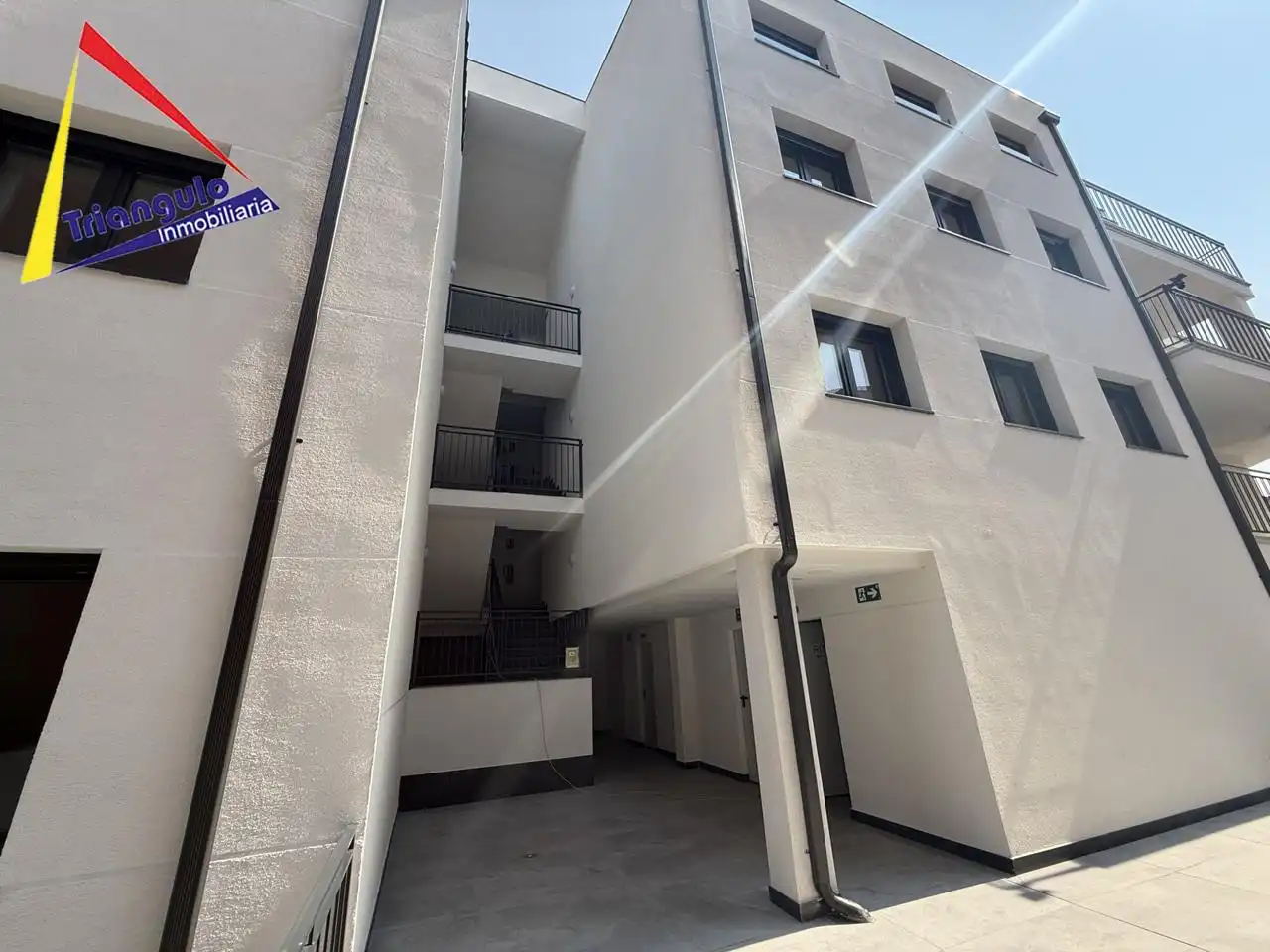Garage for rent in Trescasas, 1, Vía Romana