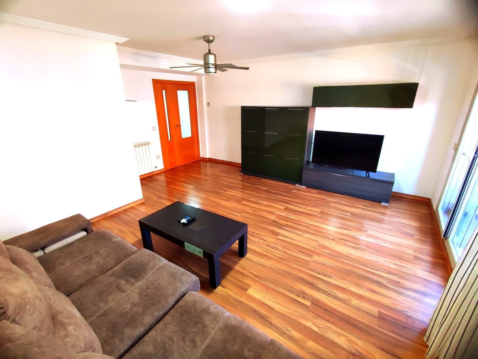 Living room of Flat for sale in Barbastro  with Heating, Terrace and Balcony
