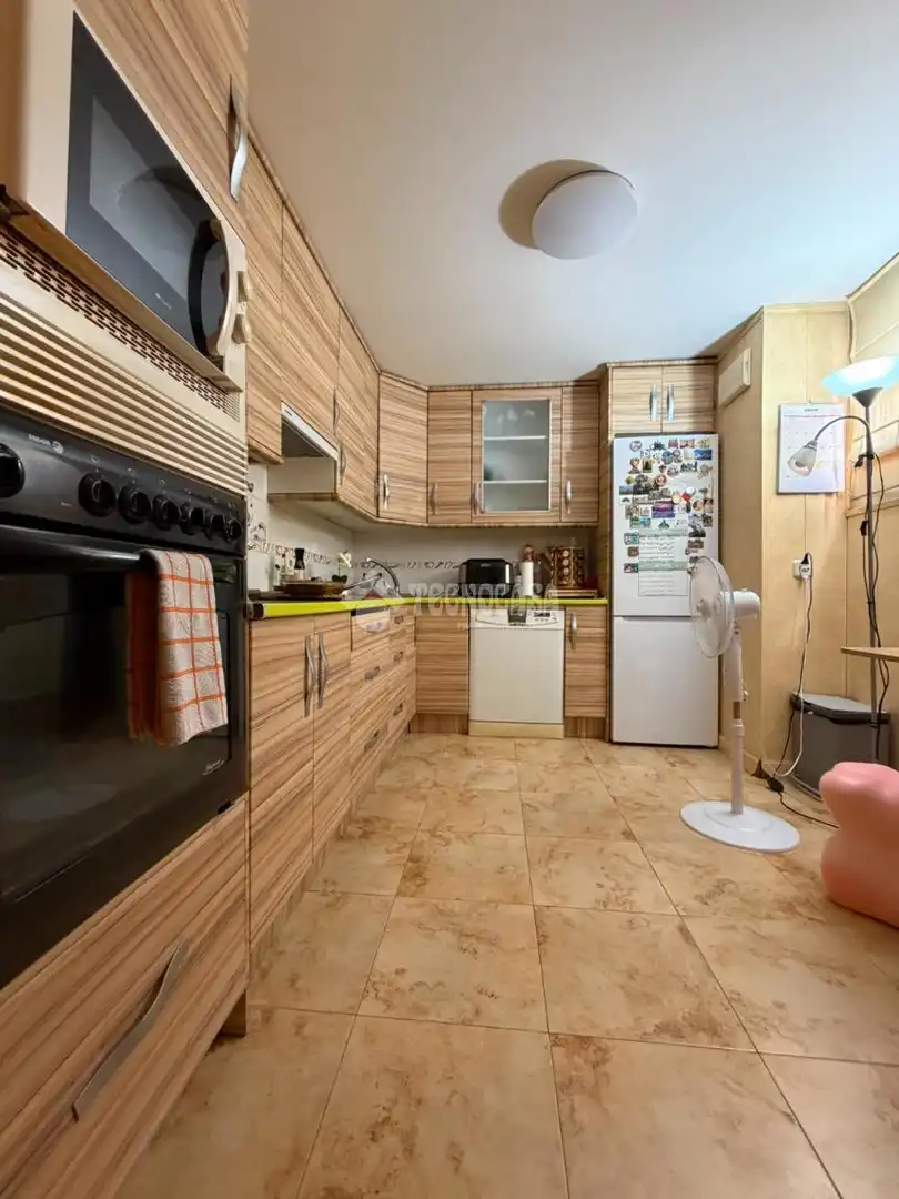 Kitchen of Flat for sale in Madrid  with Heating