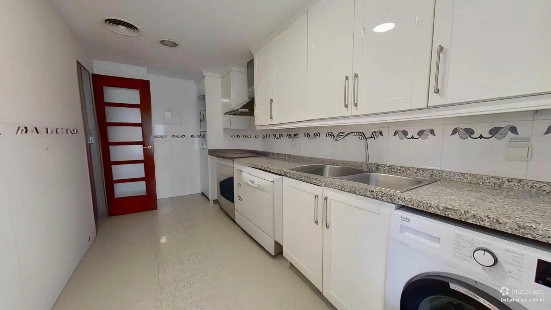Küche von Wohnung zum Verkauf in Valencia mit Klimaanlage, Privatgarten und Terrasse