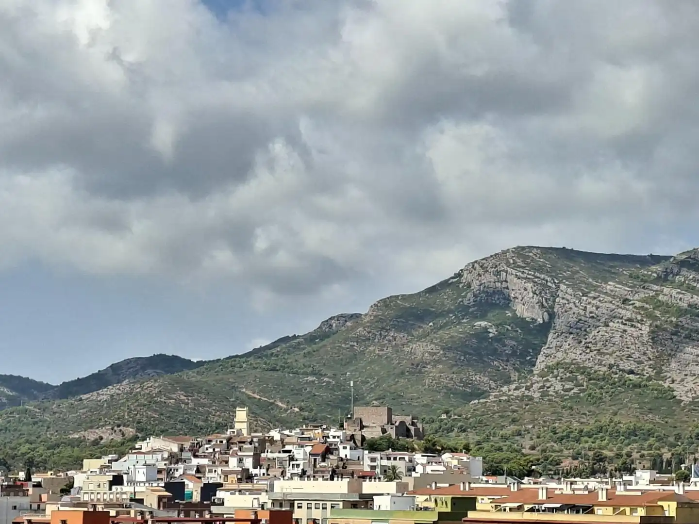 Vista exterior de Apartamento en venta en Oropesa del Mar / Orpesa con Aire acondicionado, Terraza y Amueblado