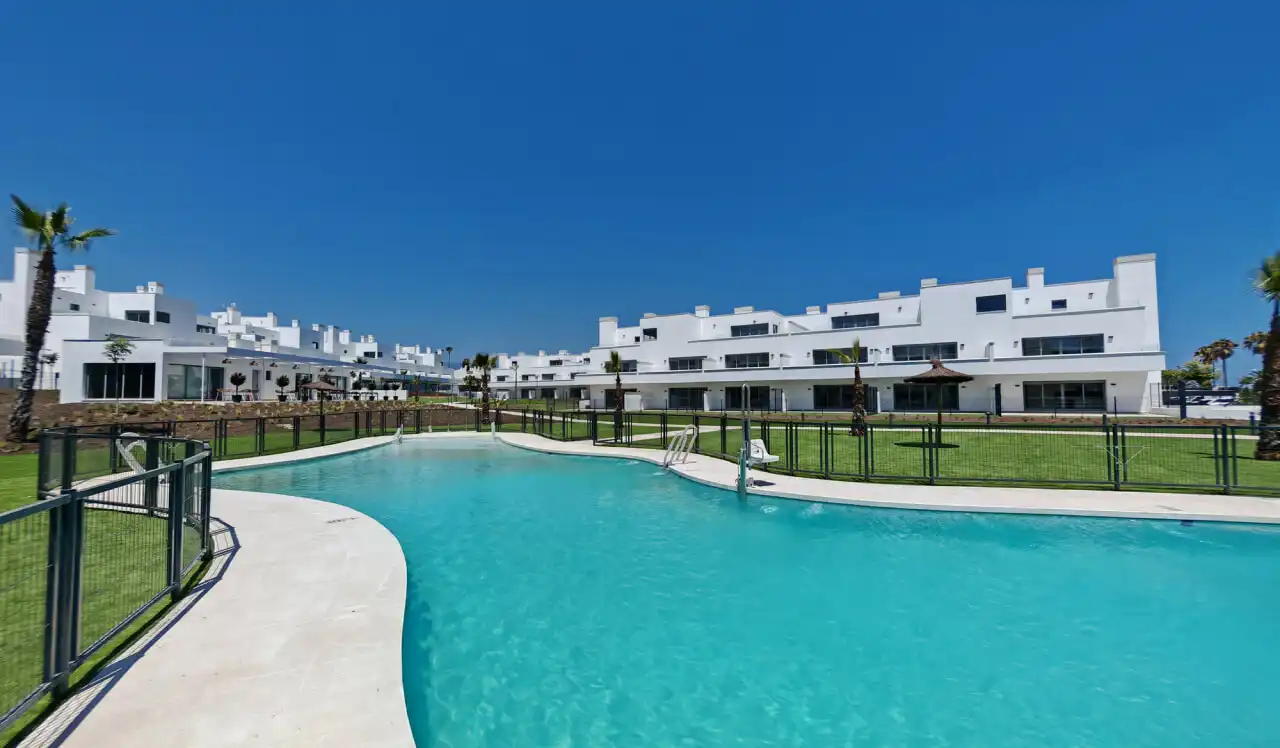Swimming pool of Apartments for rent in Estepona  with Air Conditioner, Heating and Terrace