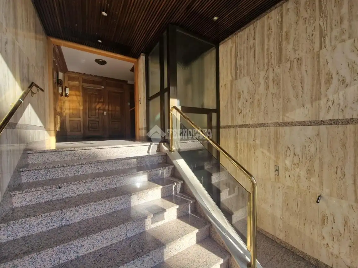 Piso en venta en Palencia con Calefacción, Parquet y Terraza