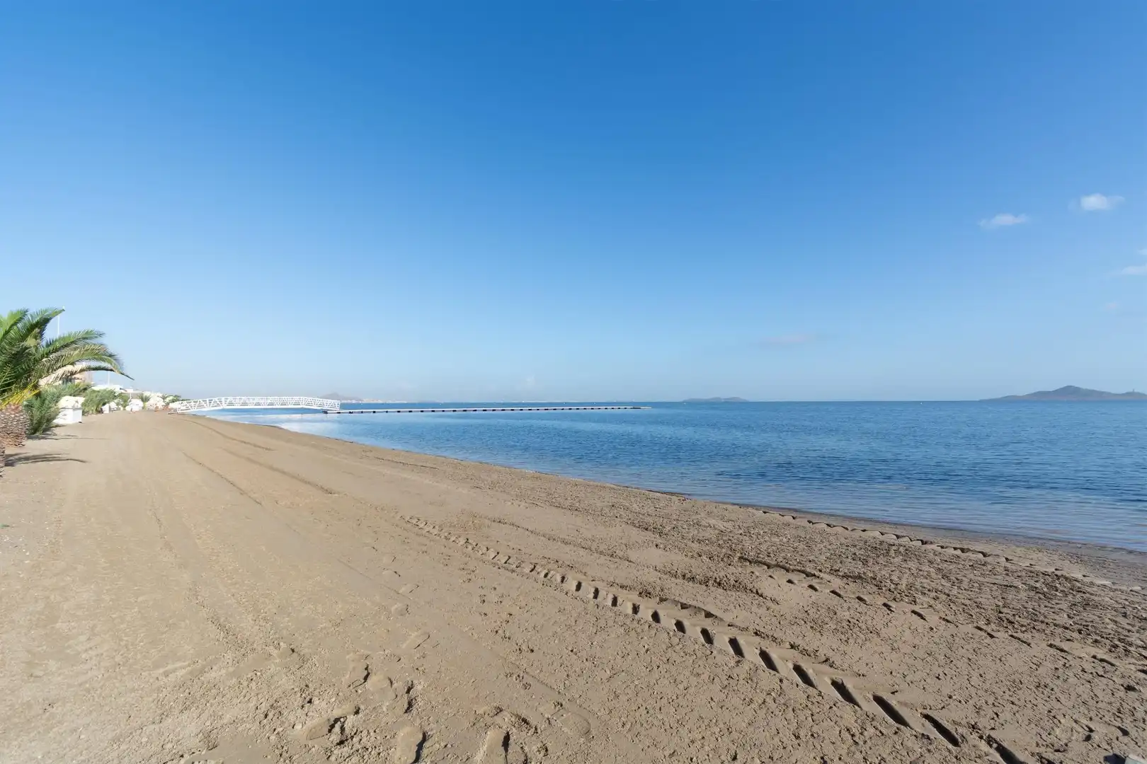 Vista exterior de Casa o chalet en venta en Cartagena con Aire acondicionado, Terraza y Amueblado