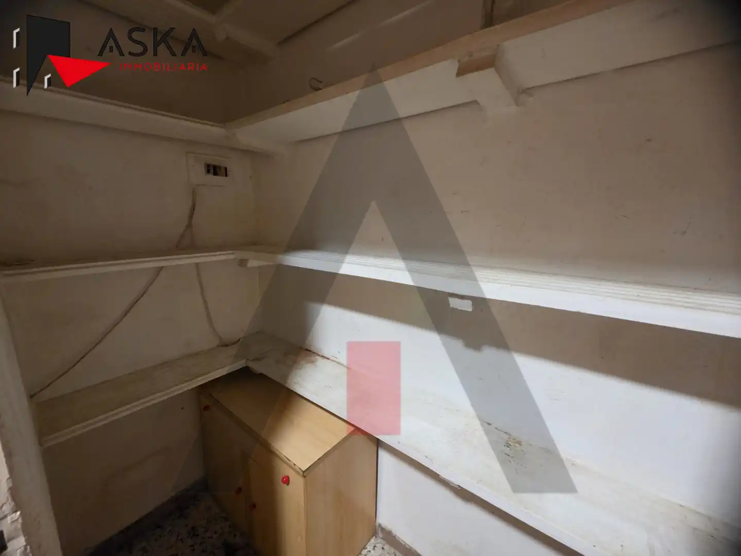 Cuina de Casa o xalet en venda en Montserrat amb Jardí privat, Traster i Piscina