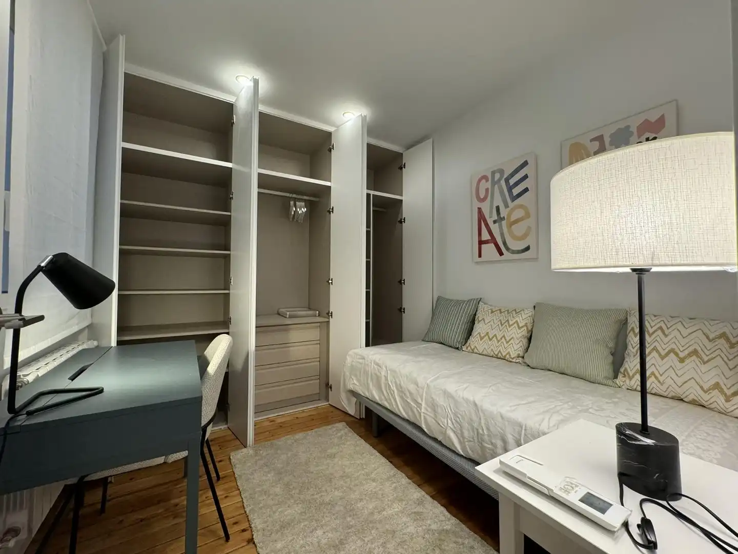 Wohnung zur Miete in Avenida REINA VICTORIA, Bellas Vistas