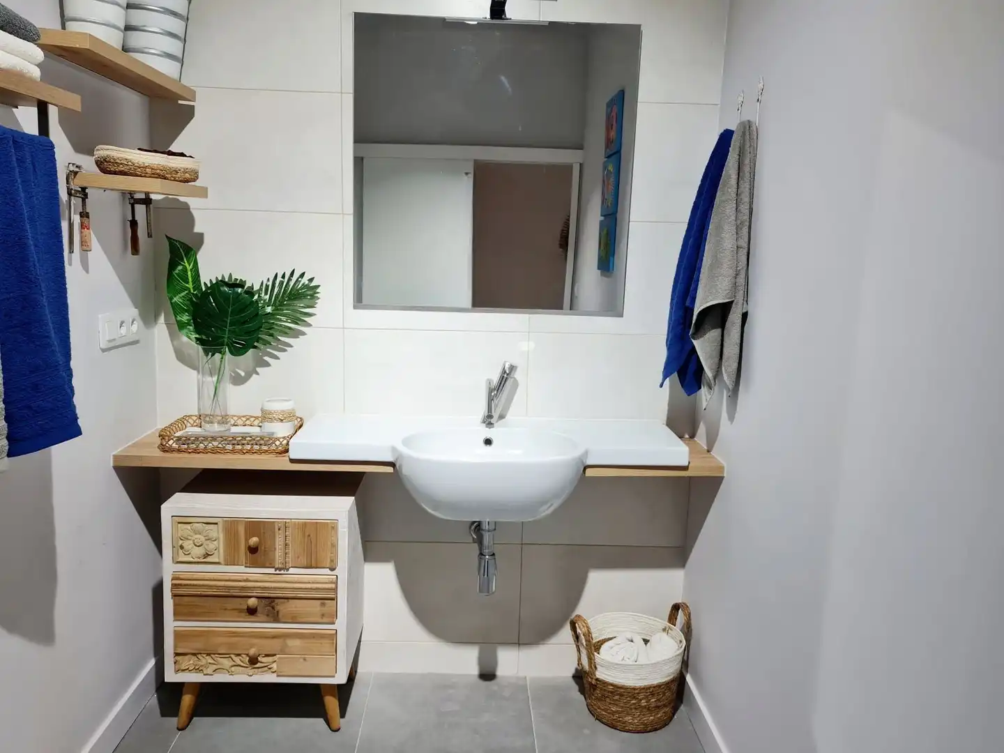 Bany de Apartament de lloguer en Las Palmas de Gran Canaria amb Moblat
