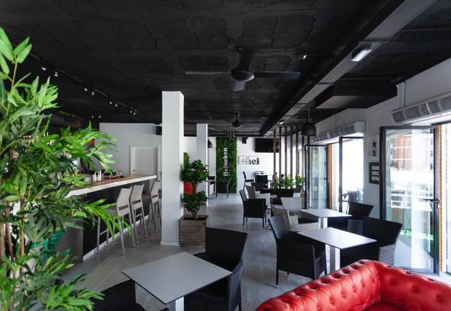 Local comercial en Venta en avenida Países Escandinavos en Playa de San Juan