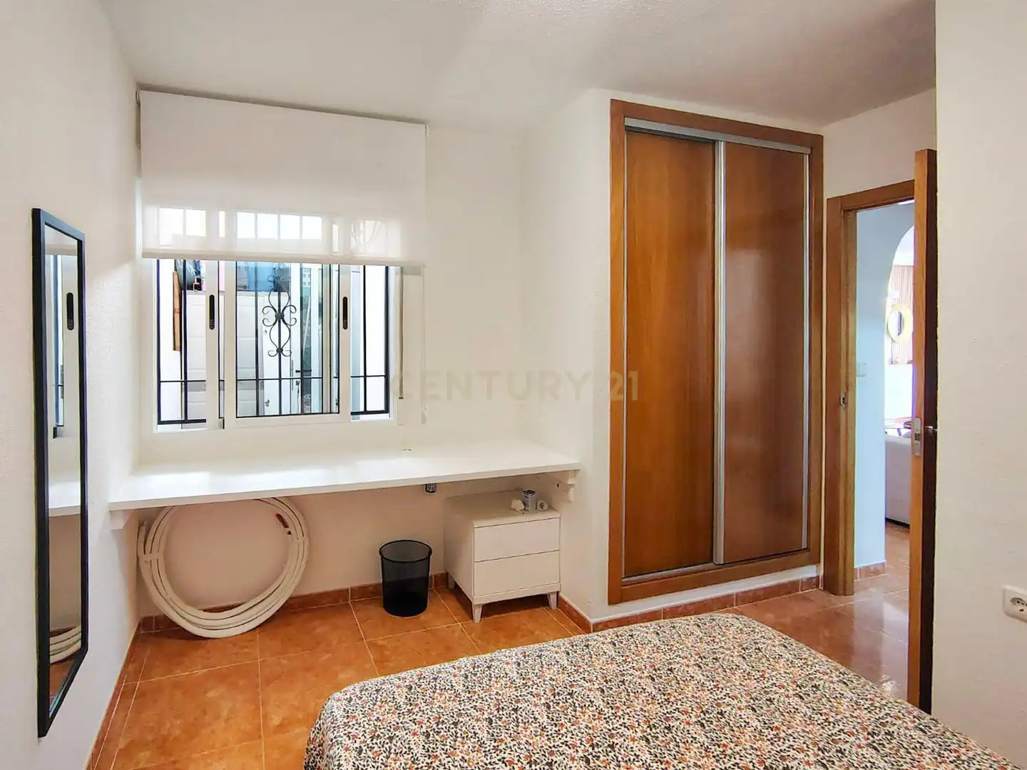 Bedroom of Apartments for rent in Elche / Elx  with Air Conditioner, Oven and Washing machine
