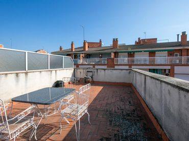 Flat with balcony for sale in GARROTXA