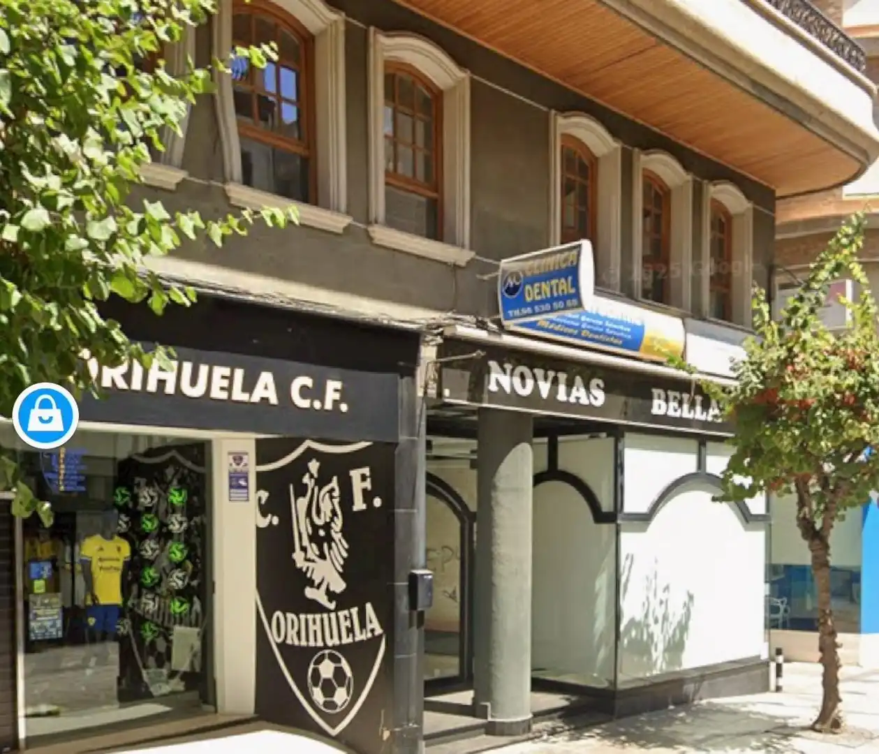 Büro zur Miete in Orihuela mit Klimaanlage, Heizung und Möbliert