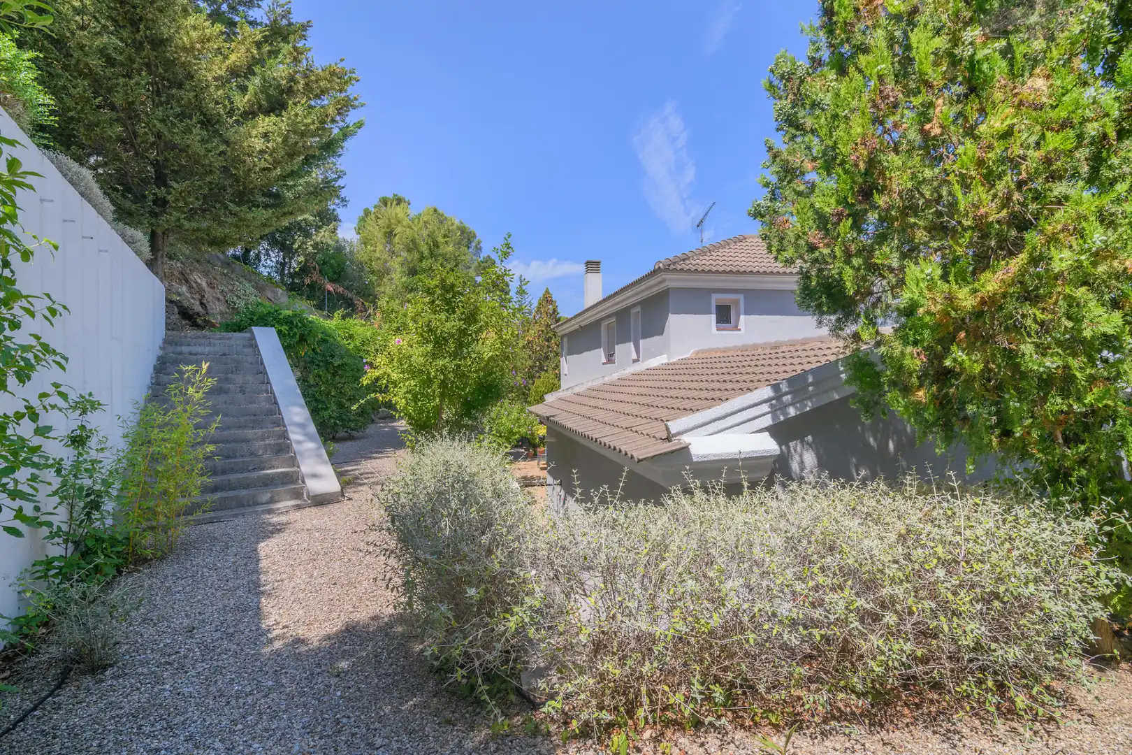 Vista exterior de Casa o xalet en venda en Ullastrell amb Aire condicionat, Calefacció i Jardí privat