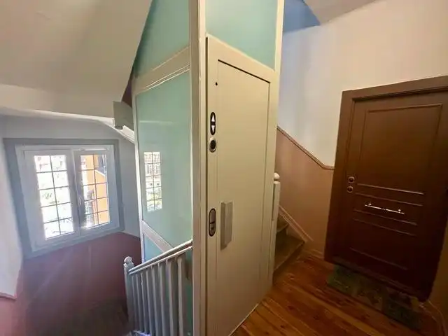 Wohnung zum Verkauf in Burgos mit Heizung, Parkett und Möbliert