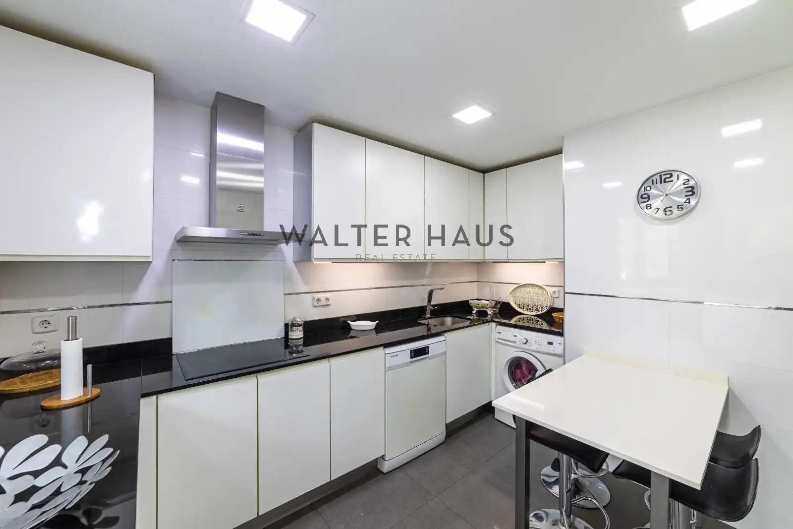 Flat with lift for sale in Travesía Santa María Magdalena, imagen 14