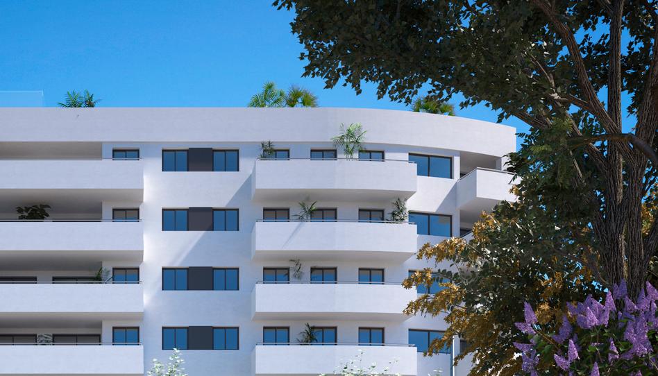 Photo 1 of Flat for sale in Calle Madre Teresa de Calcuta, El Pinillo, Málaga