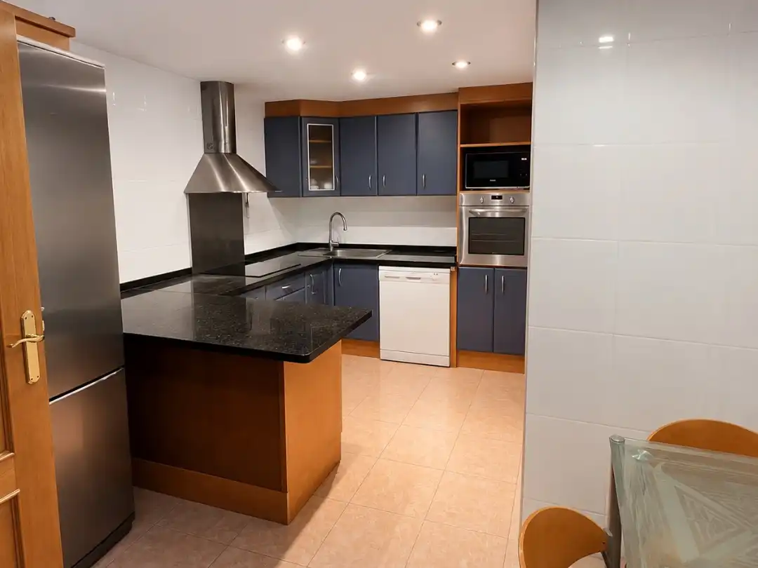 Flat with lift for sale in Carrer de la Legalitat 60-62, imagen 8