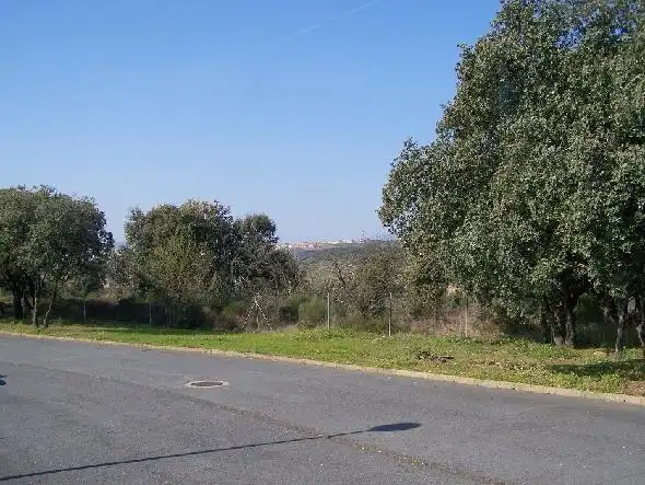 Terreni e lotti in vendita a Miralvalle - Av. Virgen del Puerto - La Data, imagen 3